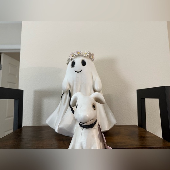 Goblin and Ghoul Ghost Walking dog - Picture 2 of 3